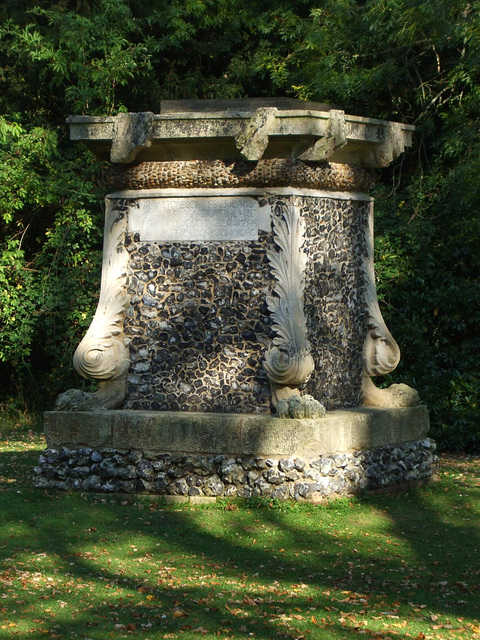 Wrest Park: Mithraic Altar 2011-10-03