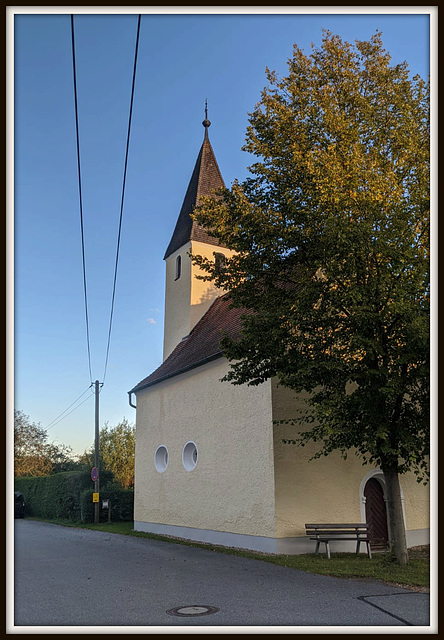 Egglfing, Dorfkapelle (PiP)