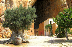 Custonaci, grotta Mangiapane