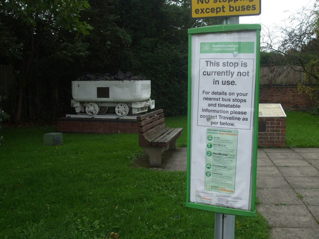 A ‘not a bus stop’ in Calverton - 11 Sep 2018 (DSCF4554)