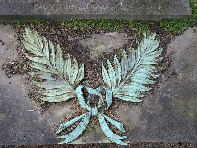 chiselhurst cemetery, london