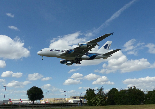 9M-MNE approaching Heathrow - 6 June 2015