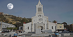 Eglise de ghazaouet et la Pleine Lune des fleurs.