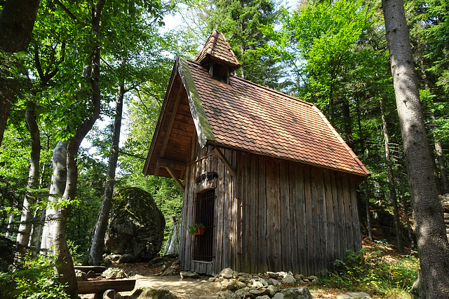 Kapelle auf dem Weg zum Riedelstein (PiP)