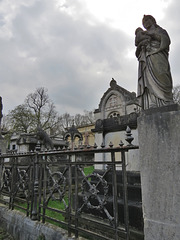 norwood cemetery, london