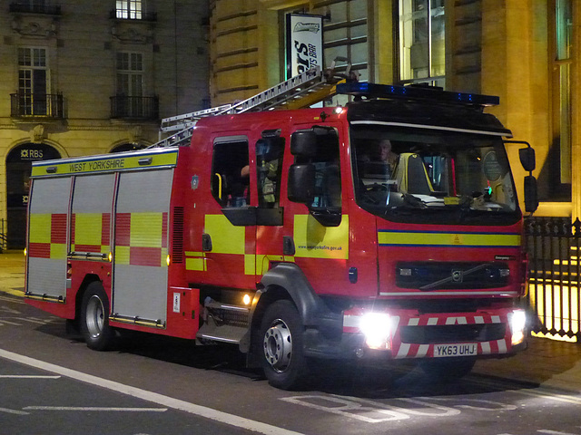 West Yorkshire Fire Volvo in Leeds - 8 April 2015