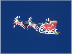 Der fliegende Weihnachtsmann / The flying Santa Claus [PiP]