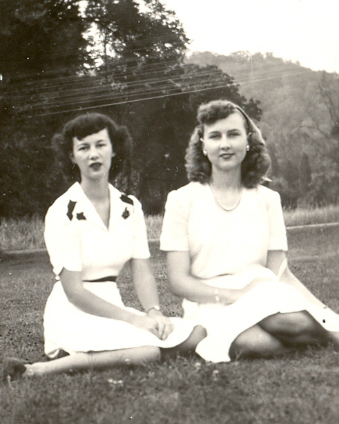 Betty and Iris Anderson, White's Creek, Tennessee, c. 1944