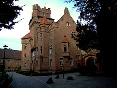 Schloss Altenhausen im Abendlicht