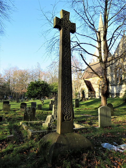 high beech church, essex (25) wooden c20 cross to andrew roddick +1913