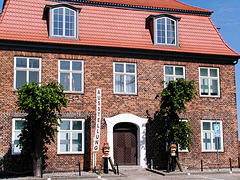 Das Baumhaus im Hafen von Wismar, 2002