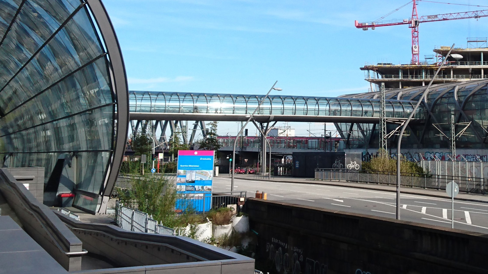 U- und S-Bahnhof Elbbrücken