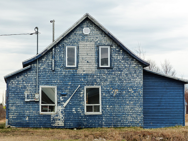 Day 8, beautiful blue house