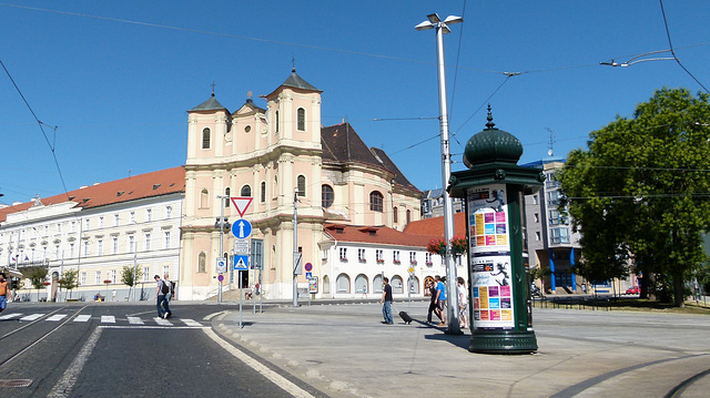 Saint John of Matha + Saint Felix of Valois-Kirche