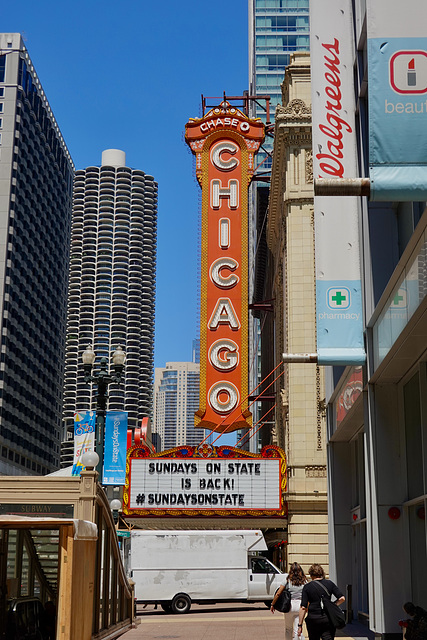 Chicago Theatre