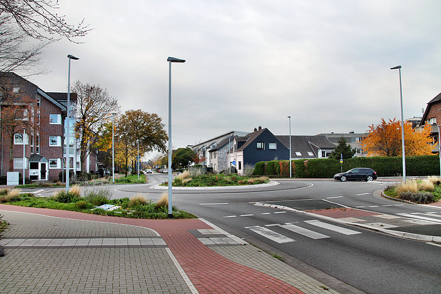 Steinstraße, Kreisverkehr (Voerde) / 19.11.2022