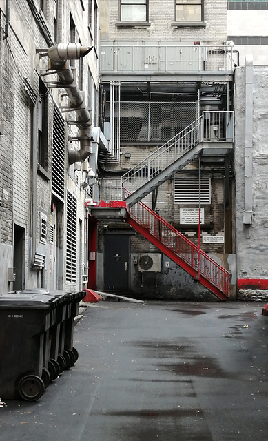 red stairs IMG 20201021 213540