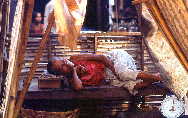 ... grosse fatigue ... (Philippines) ... grosse fatigue ... (Philippines)