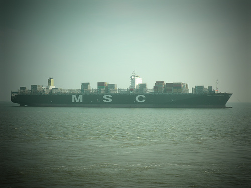 Containerschiff  MSC Laurence