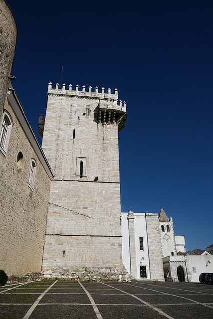 #45- Leading lines, Estremoz