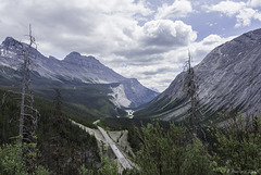 Aussicht vom  Viewpoint 'The Big Bend' am 'Icefields Parkway' (© Buelipix)