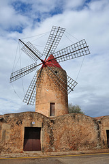 molí de vent a Algaida (© Buelipix)
