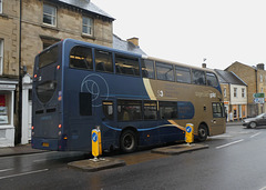 Stagecoach West 15837 (OU12 FGC) in Chipping Norton - 26 Sep 2024 (P1190896)