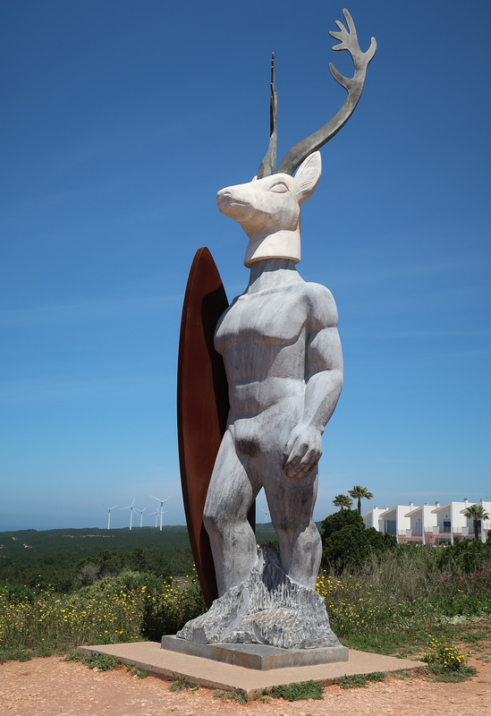 Escultura Veado Surfista