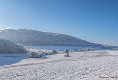 Blick zum Südranden  im Vordergrund das Ergoldingertal