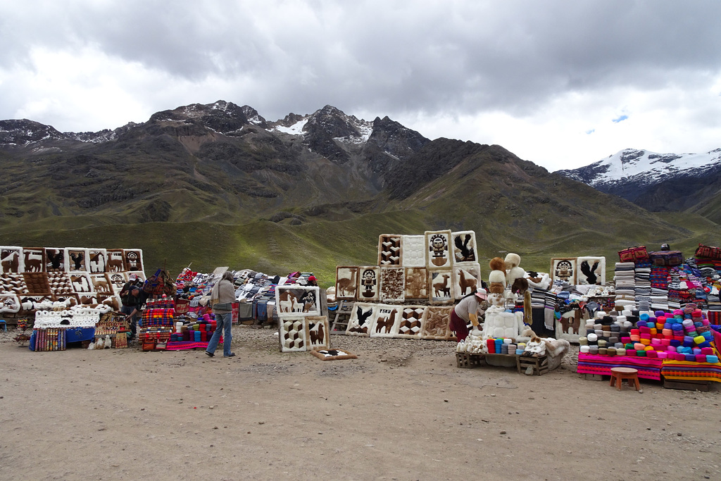 Craft Stalls At La Raya Pass