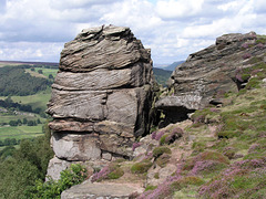 Valkyrie Pinnacle - a tor on Froggatt Edge