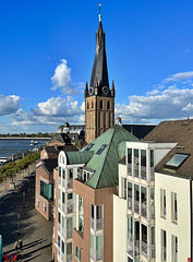 Der verdrehte Turm von St. Lambertus - Düsseldorf