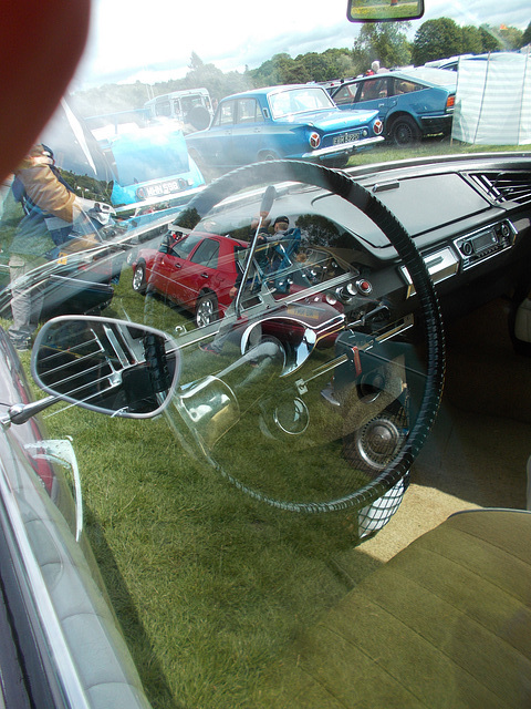 STTES[25] - steering wheel