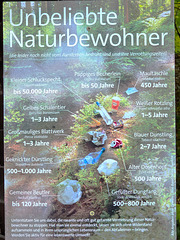 Hinweis am Waldrand