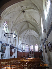 Eglise de MONTREUIL BELLAY 2/3