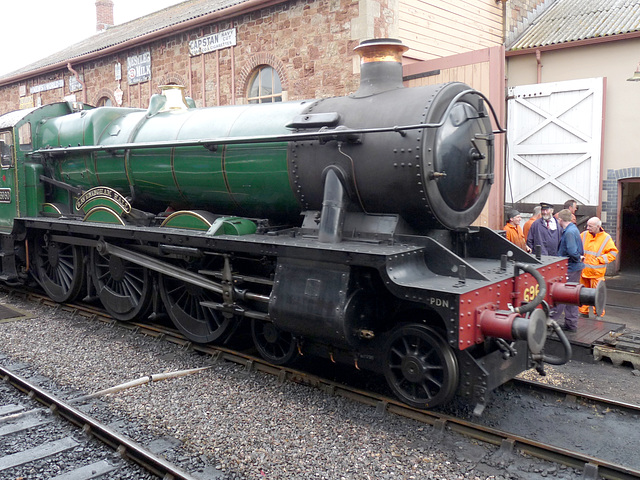 GWR Hall Class #6960 'Raveningham Hall'