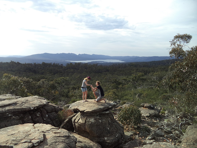 Lake Wartook and mushroom rocks