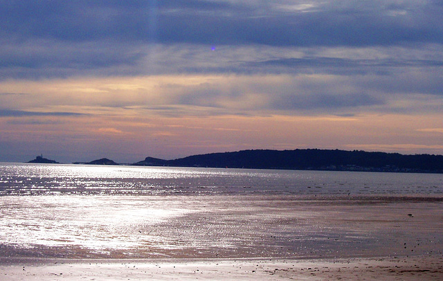 UK - Swansea - Herbstsonntag am Meer