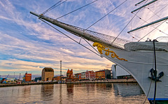 Stralsunder Hafen im Abendlicht