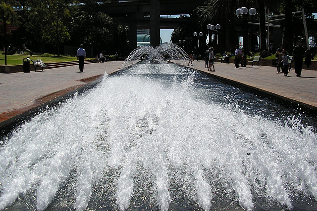 Fountains In The Darling Quarter