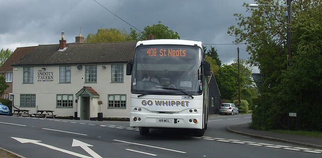 DSCF9116 Go-Whippet (Whippet Coaches) H19 WCL (Y391 KBN)