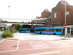 Welwyn Garden City bus station - 8 Sep 2023 (P1160451)