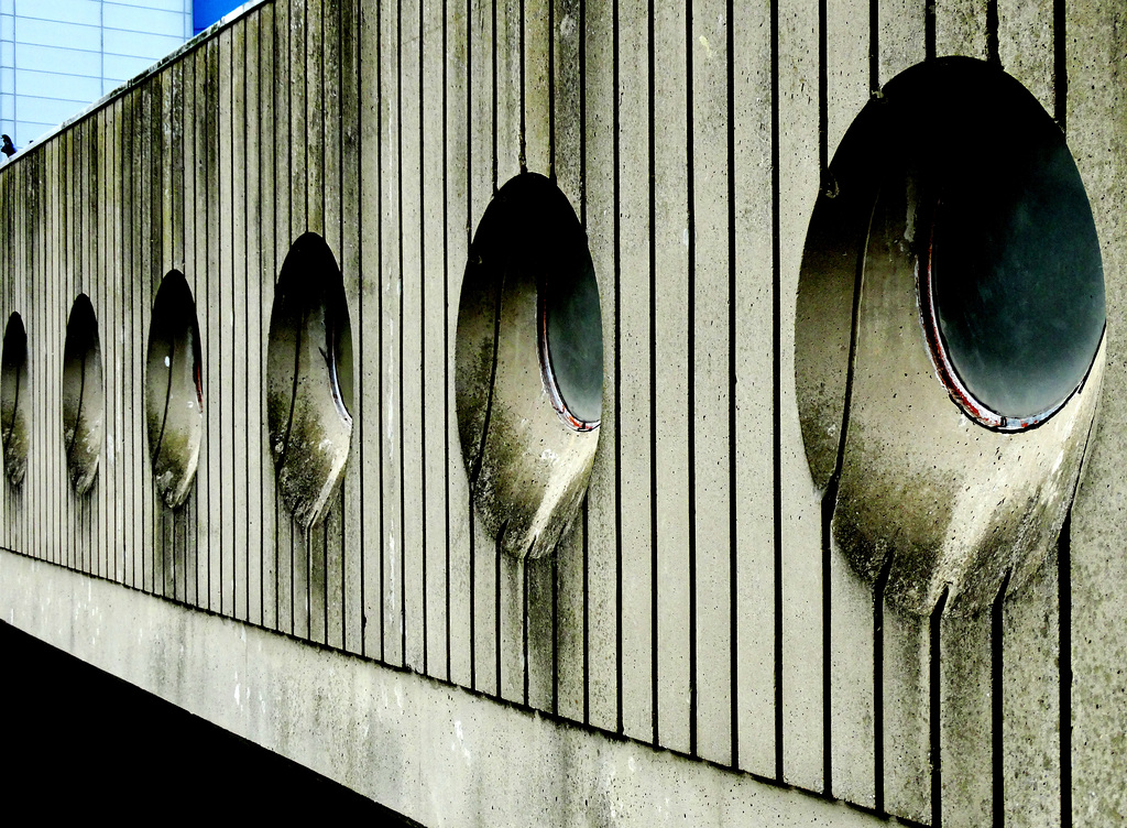 Pedestrian Roadbridge