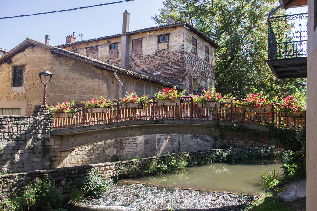 Le village médiéval de Châtillon sur Chalaronne (Ain)