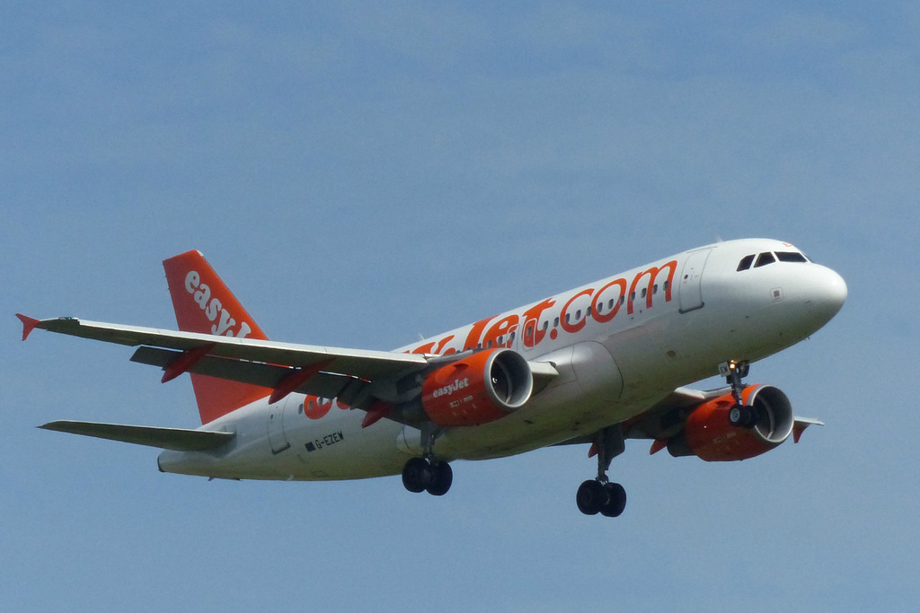 G-EZEW approaching Gatwick - 24 June 2015