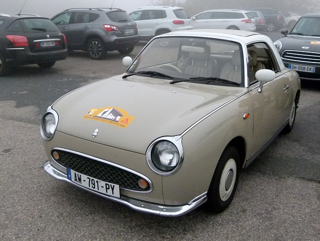 Schau mir in die Augen, Kleiner ... Nissan Figaro