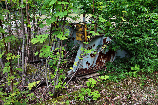 Alter Prellbock auf dem ehem. Zechengelände Gottessegen 1/2 (Dortmund-Kirchhörde) / 18.05.2024