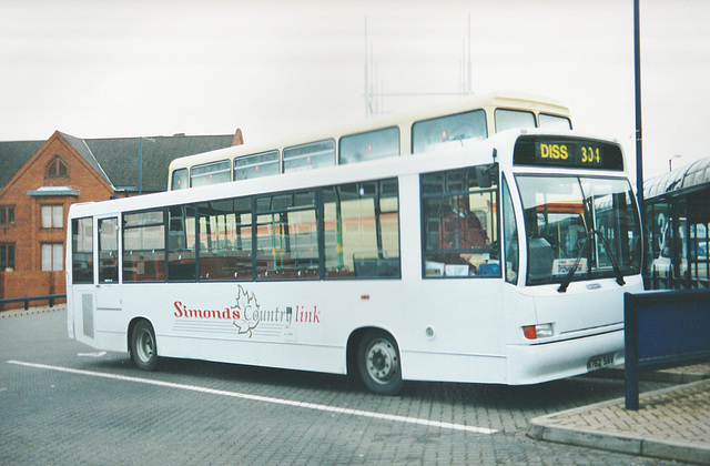 Simonds of Botesdale N762 SAV at Bury St. Edmunds – 16 Jan 1999 Simonds of Botesdale N762 SAV at Bury St. Edmunds – 16 Jan 1999