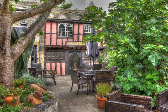 The Courtyard   /   Sep 2018