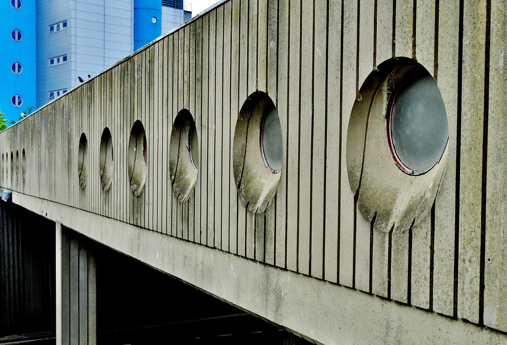 Pedestrian Roadbridge